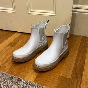 Hunter platform rain boots
